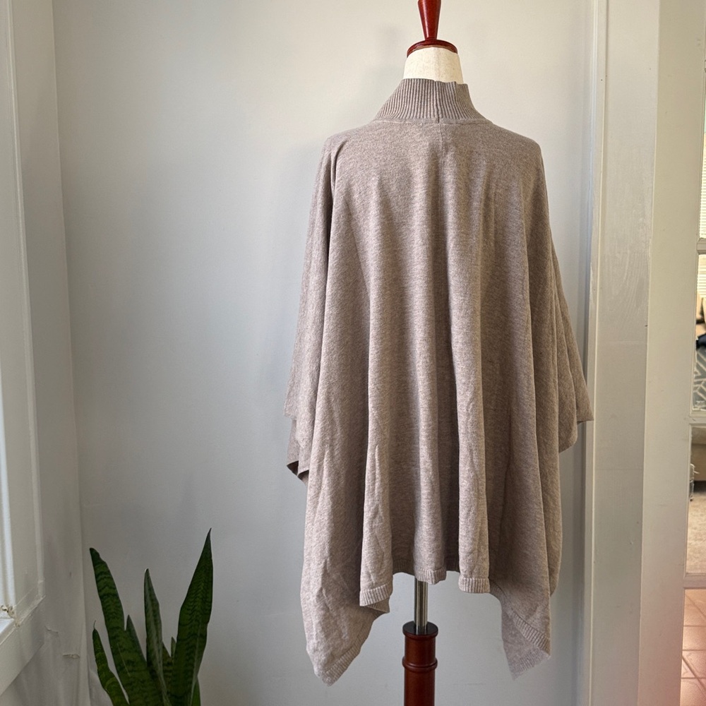 Ralph Lauren Black Label Taupe Poncho Sweater One Size Turtleneck Knit Top - Picture 2 of 6